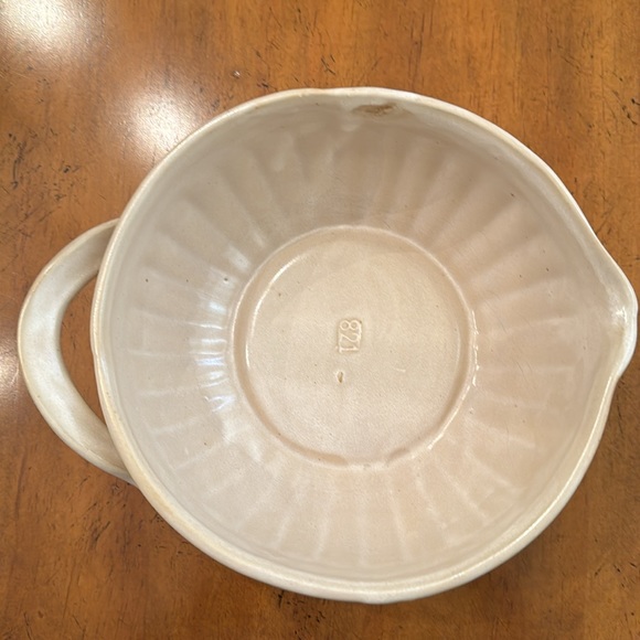 NWOT Anthro Ridged Batter Bowl - price is firm - Picture 5 of 7